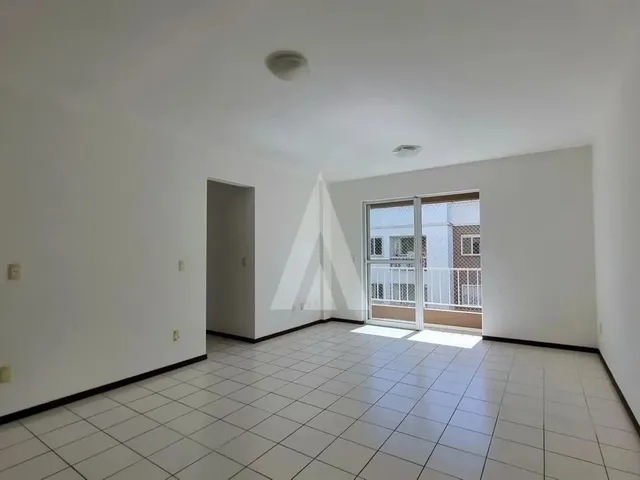 Imagem 4: Apartamento com 2 Quartos e Uma 1 Suíte, Sacada com Churrasqueira e 1 Vaga de Garagem No
