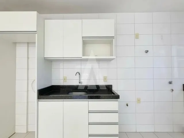 Imagem 13: Apartamento com 2 Quartos e Uma 1 Suíte, Sacada com Churrasqueira e 1 Vaga de Garagem No
