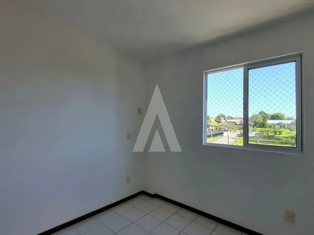 Imagem 10: Apartamento com 2 Quartos e Uma 1 Suíte, Sacada com Churrasqueira e 1 Vaga de Garagem No