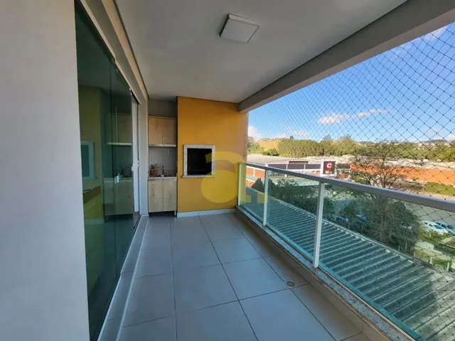 Imagem: O apartamento possui 2 Dormitórios, 1 Suíte, 2 Banheiros,