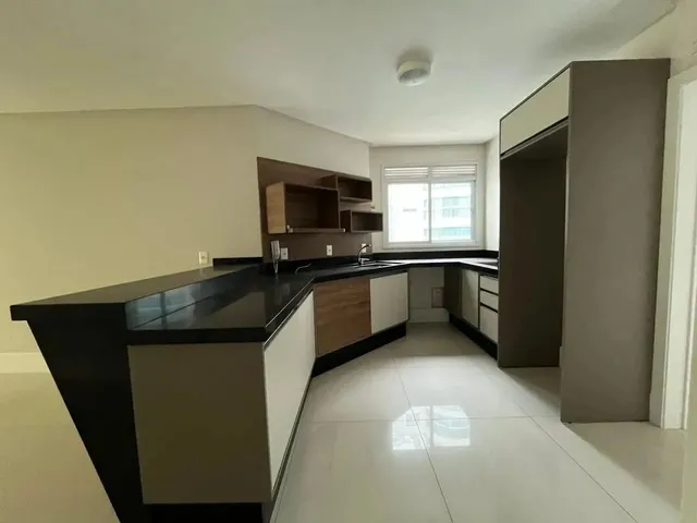 Imagem 5: Apartamento no Edifício Brava Beach Aroeira na Praia Brava em Itajaí