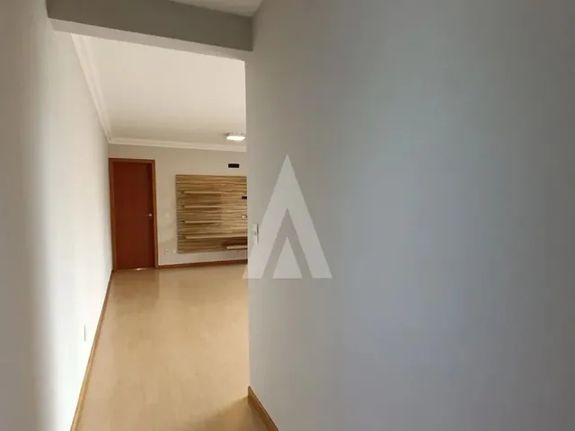 Imagem 16: Apartamento Semi Mobiliado no Bairro Atiradores, com 3 Quartos Sendo 1 Suíte, Cozinha Com