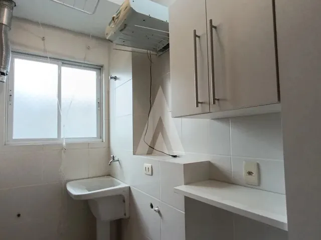 Imagem 2: Apartamento Semi Mobiliado no Bairro Atiradores, com 3 Quartos Sendo 1 Suíte, Cozinha Com