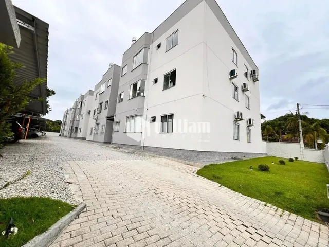 Imagem: Apartamento com 2 Quartos para Locação