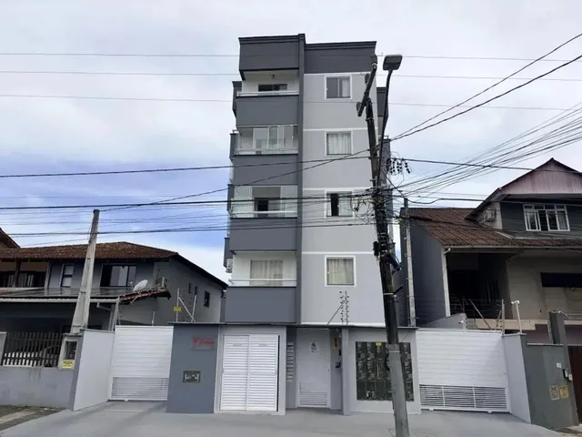 Imagem: O apartamento possui 2 Dormitórios, 1 Banheiro, 2 Vagas na