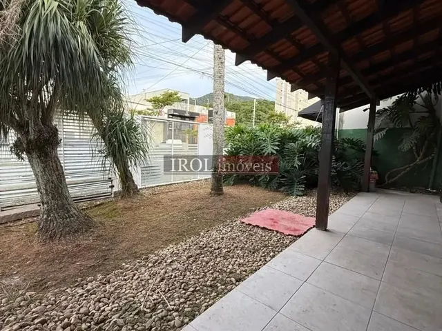 Imagem: Casa para Alugar no Bairro Ressacada - Itajaí/Sc