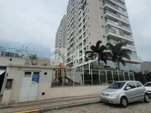 Imagem: O apartamento possui 2 Dormitórios, 1 Banheiro, 1 Vaga na