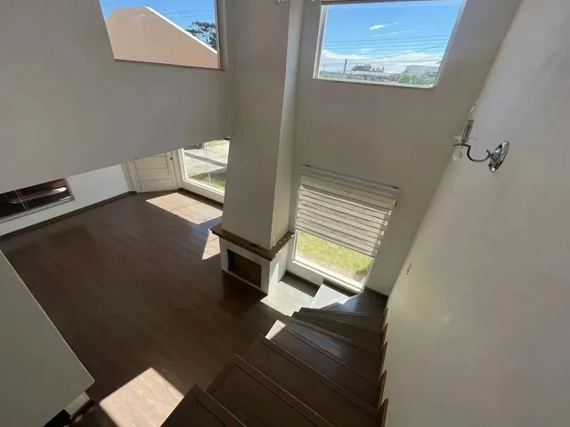 Imagem: Casa para Venda com 250 M² no Centro de