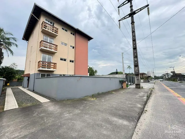 Imagem: Apartamento com 02 Quartos para Alugar no