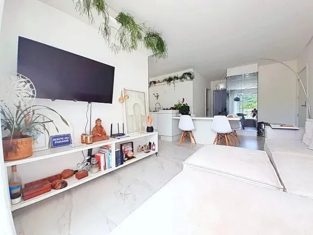 Imagem: Locação Anual Apartamento Praia Brava