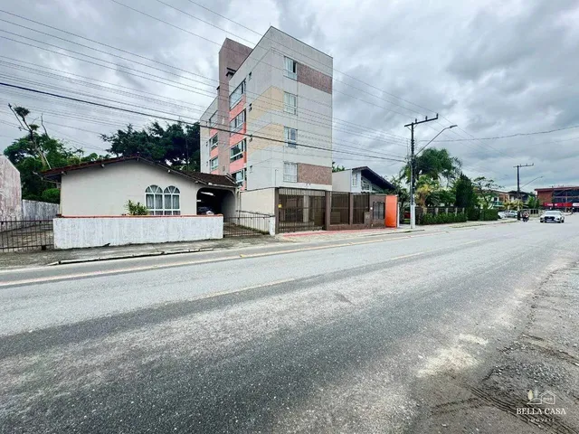 Imagem: Apartamento com 03 Quartos para Alugar no