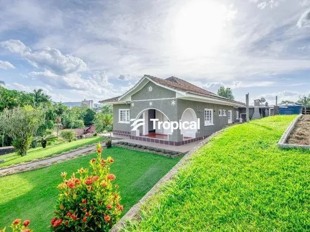 Imagem: Casa com 4 Dormitórios para Alugar, 155