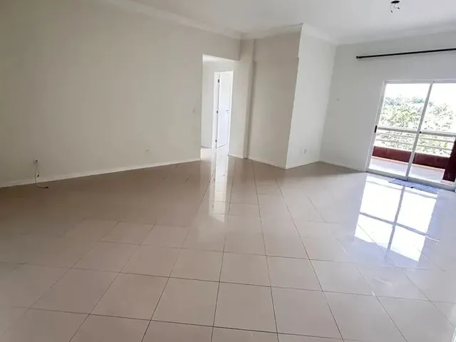 Imagem 6: Amplo Apartamento de 3 Dormitorios
