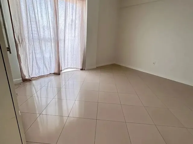 Imagem 4: Amplo Apartamento de 3 Dormitorios