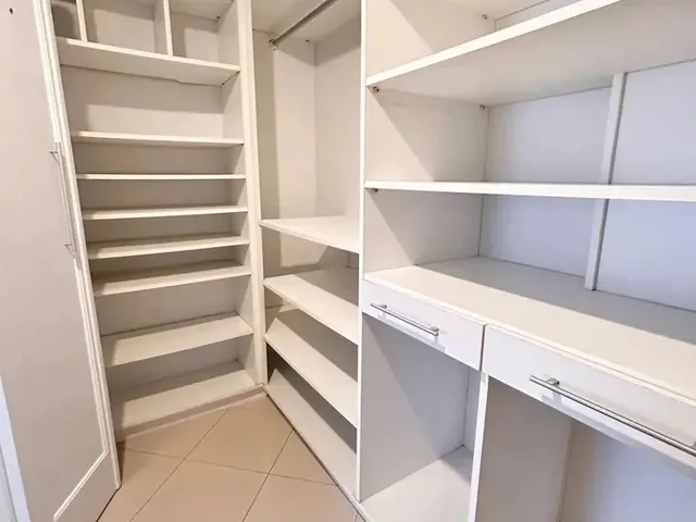 Imagem 8: Amplo Apartamento de 3 Dormitorios