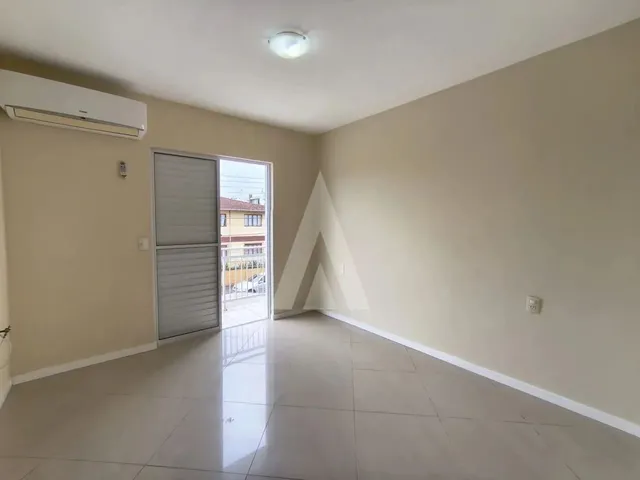 Imagem 13: Casa no Costa e Silva com 03 Quartos Sendo 01 Suíte com Espaço para Closet (Ar