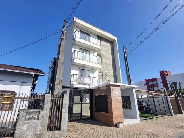 Imagem: Apartamento com 2 Quartos, Sacada com Churrasqueira