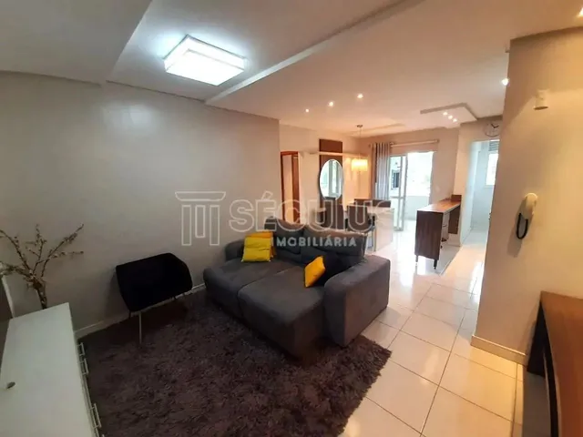 Imagem: O apartamento possui 2 Dormitórios, 2 Banheiros, 1 Vaga na