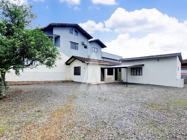 Imagem: Casa Residencial com 2 Quartos no Bairro