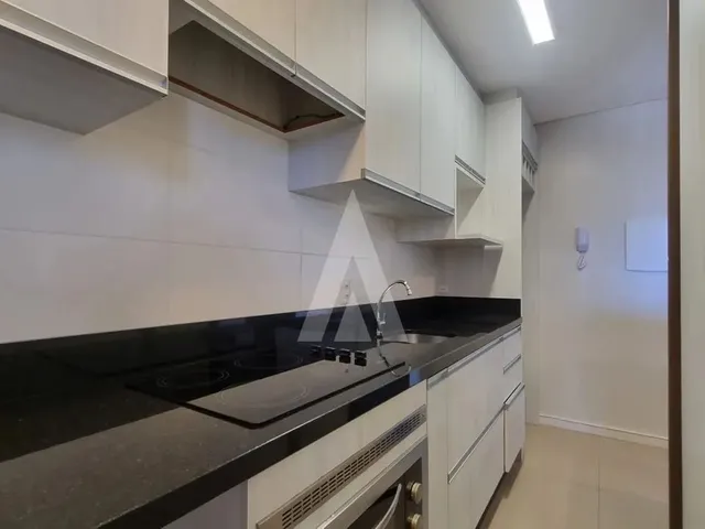Imagem 2: Apartamento Semimobiliado com 2 Quartos, Sendo 1 Suíte, Sacada com Churrasqueira E