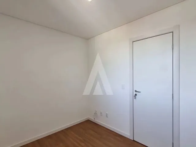 Imagem 9: Apartamento Semimobiliado com 2 Quartos, Sendo 1 Suíte, Sacada com Churrasqueira E