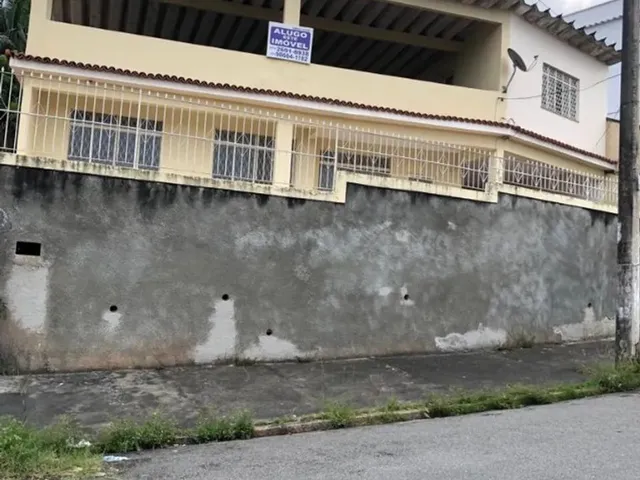 Imagem: O depósito possui 3 Dormitórios, 1 Suíte, 3 Vagas na