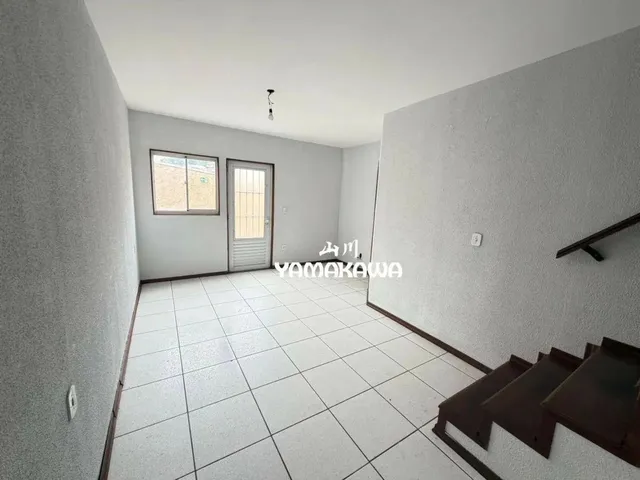 Imagem: Sobrado com 2 Dormitórios para Alugar