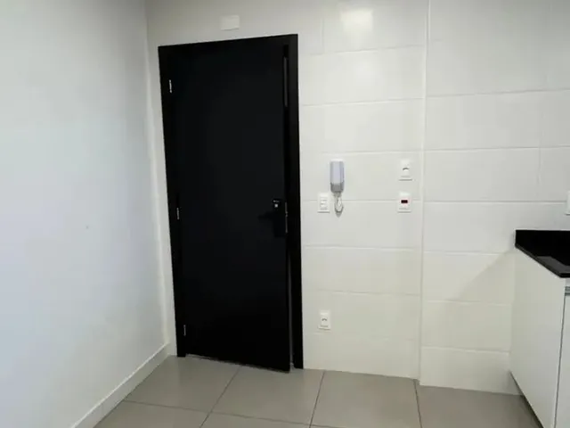 Imagem 10: Apartamento 2 Quartos 1 Suíte, C/ Armários e Ar, Ed. Urbanit, C/ Churrasqueira, 3
