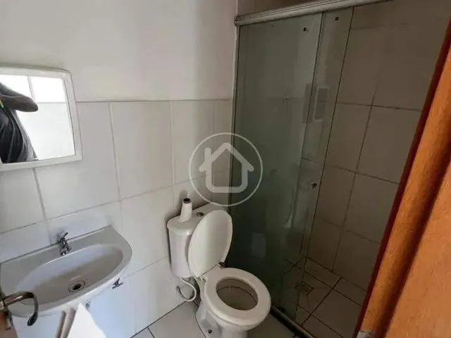 Imagem 10: 2 Quartos Sendo 1 Suite 1 Banheiro Social