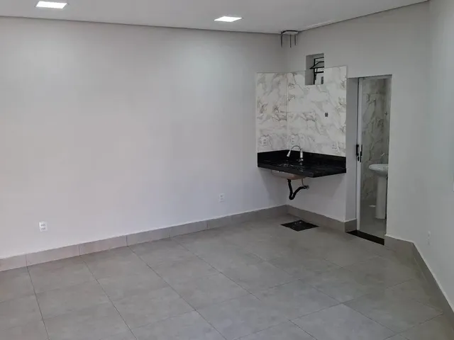 Imagem 9: Sala Comercial. Residencial Despraiado. Rua N (Rua Principal