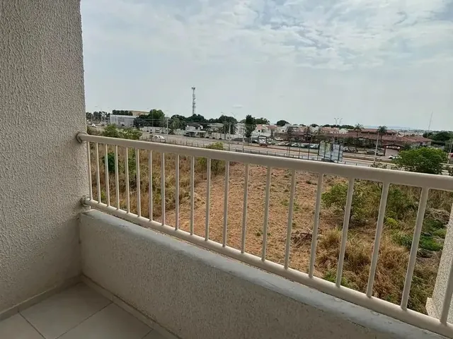 Imagem 4: Apartamento para Alugar com 2 Quartos e Sacada