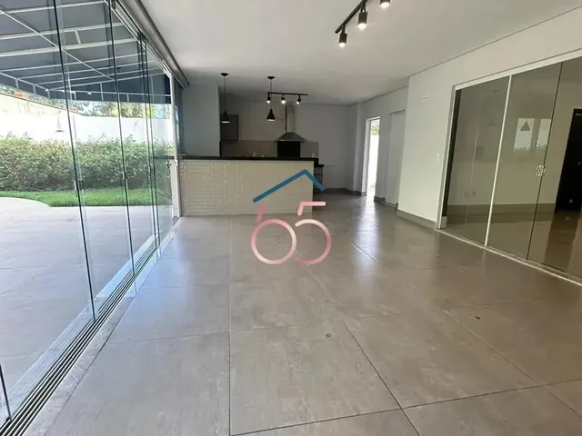 Imagem 13: Casa Moderna com 4 Suítes e Piscina no Alphaville 1