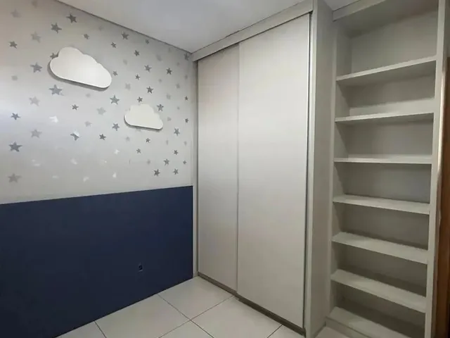 Imagem 10: Apartamento para Alugar em Condomínio com 2 Quartos e Armários Planejados e Elevador