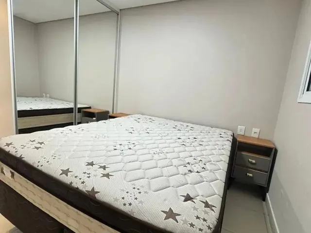Imagem 5: Apartamento para Alugar Semi-Mobiliado com 2 Quartos Suíte Armários Planejados