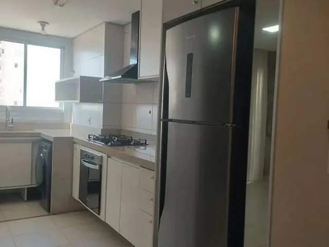 Imagem 2: Apartamento para Alugar Semi-Mobiliado com 2 Quartos Suíte Armários Planejados