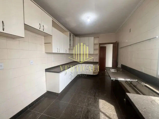 Imagem 2: Edifício Barcelona: Apartamento Padrão Disponível para Locação, Andar Alto, 254M²