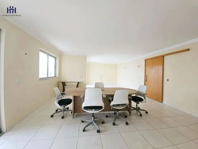 Imagem 6: Casa com 4 Dormitórios para Alugar, 350 M² por R$ 10.000,00/Mês - Condomínio