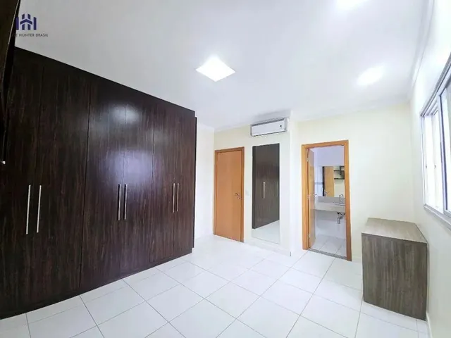 Imagem 5: Casa com 4 Dormitórios para Alugar, 350 M² por R$ 10.000,00/Mês - Condomínio
