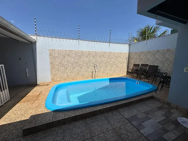 Imagem 3: Imóvel para Aluguel Possui 150 Metros Quadrados com 2 Quartos em Morada da Serra