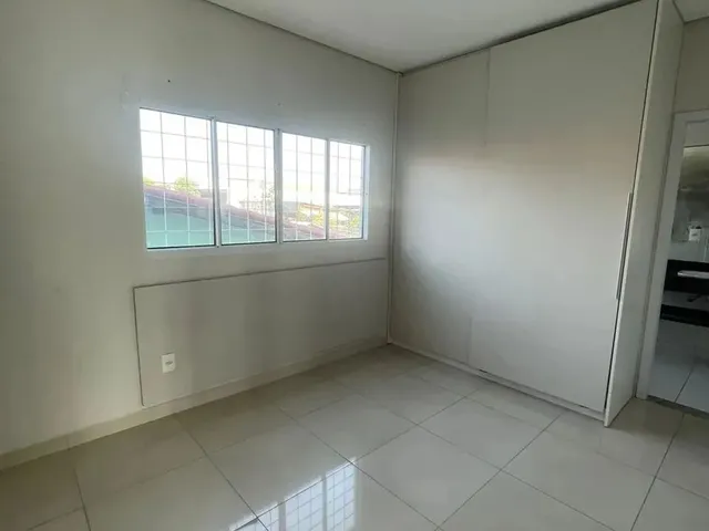 Imagem 16: Sobrado para Aluguel com 290 Metros Quadrados com 4 Quartos em santa Cruz - Cuiabá - Mt