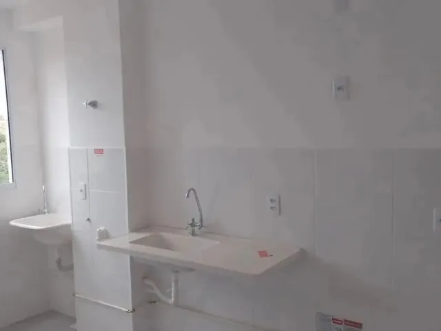 Imagem 3: Apartamento com 2 Quartos Sacada para Alugar