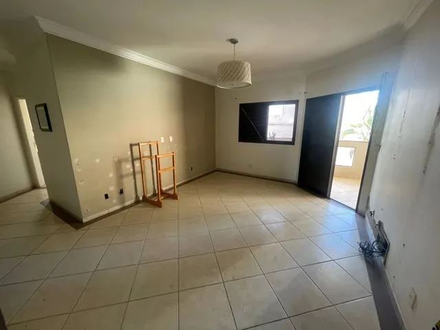 Imagem 7: Imóvel para Aluguel Possui 590 Metros Quadrados com 5 Quartos em santa Rosa - Cuiabá