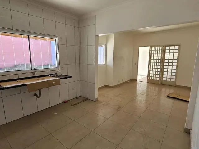 Imagem 6: Casa Residencial/Comercial À Venda no Bairro Recanto dos Pássaros em Cuiabá