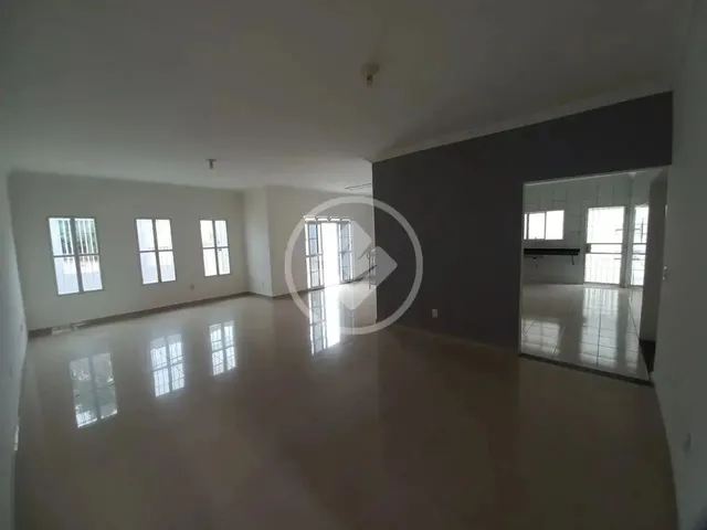 Imagem 5: Aluga-Se Casa de 3 Andares com Vocação Comercial em Bairro Nobre de Cuiabá Codigo