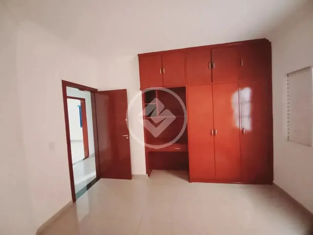 Imagem 14: Aluga-Se Casa de 3 Andares com Vocação Comercial em Bairro Nobre de Cuiabá Codigo