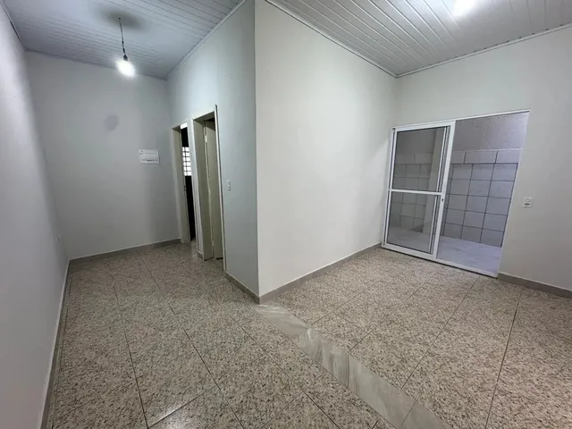 Imagem 12: Imóvel para Aluguel com 100 Metros Quadrados com 2 Quartos em Morada da Serra - Cuiabá