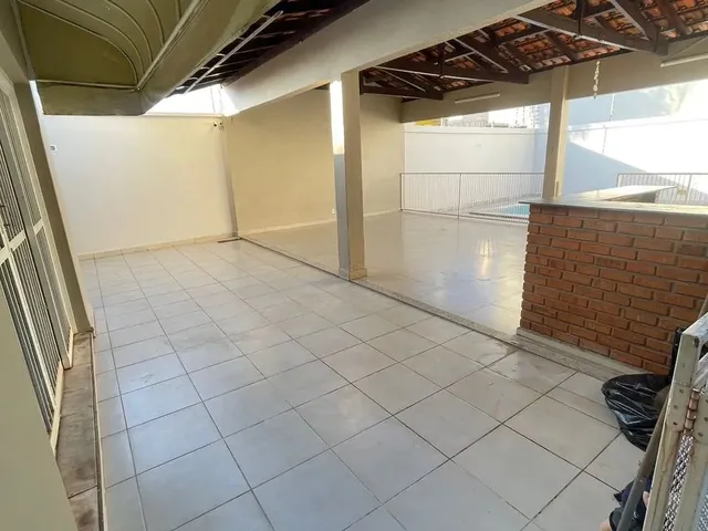 Imagem 2: Casa Tipo Sobrado, Comercial, com 450 M2 de Terreno e 350M2 de Área Construída