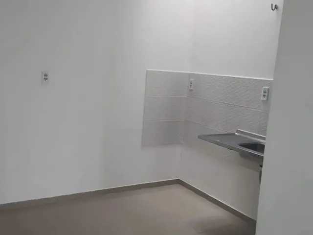 Imagem 7: Imóvel para Aluguel Possui 49 Metros Quadrados com 2 Quartos em Parangaba - Fortaleza