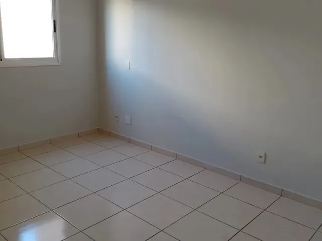 Imagem 14: Apartamentos de 03 Quartos - Edifício Monalisa Bairro: Consil