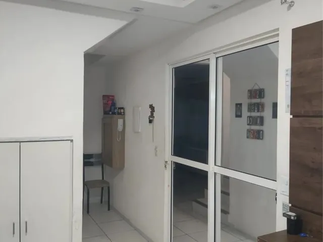 Imagem 14: Casa Duplex em Condomínio Fechado